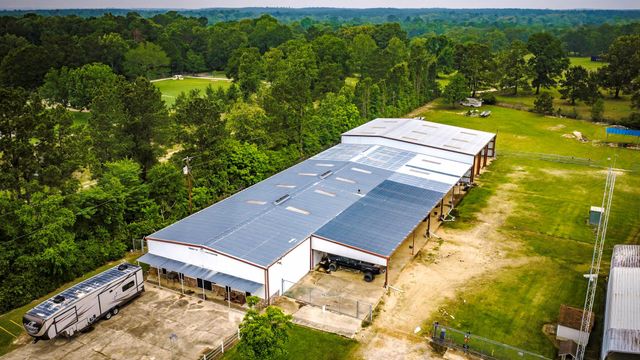 1994 N Fm 356, Onalaska, TX 77360