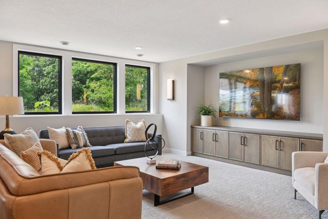 10401 Peony Lane N, Maple Grove, MN 55311