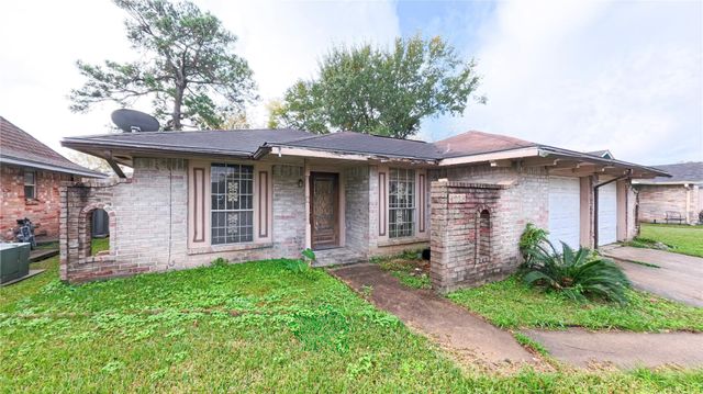 4223 Fallen Oaks Drive, Houston, TX 77091