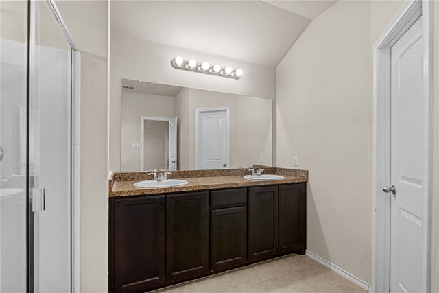 8225 Spotted Doe Drive, Fort Worth, TX 76179