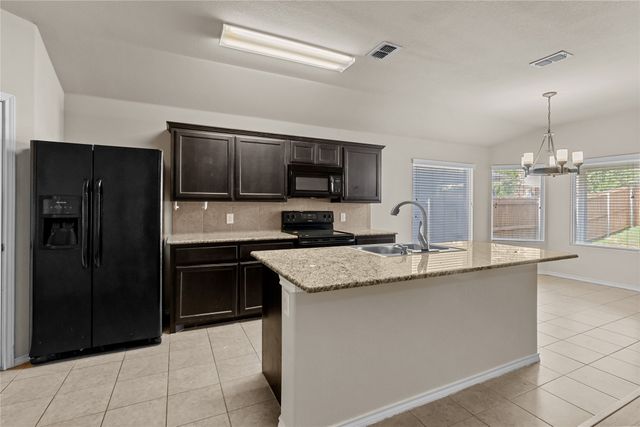 8225 Spotted Doe Drive, Fort Worth, TX 76179