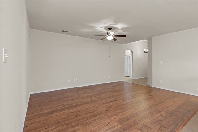 8225 Spotted Doe Drive, Fort Worth, TX 76179