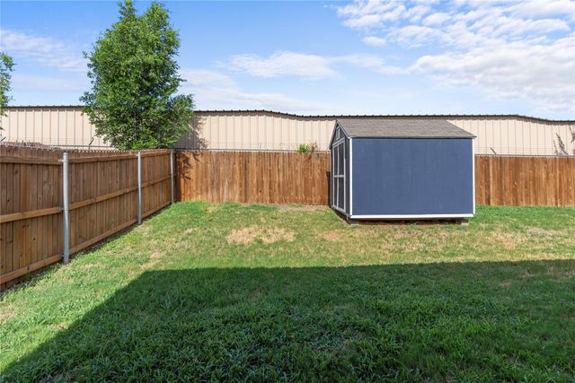 8225 Spotted Doe Drive, Fort Worth, TX 76179