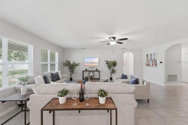 129 JACOBS LANDING COURT, Deland, FL 32724