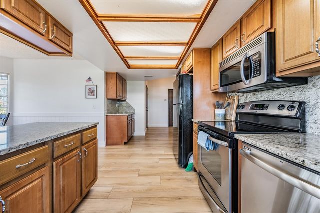 9814 REYLINDA AVENUE, Thonotosassa, FL 33592