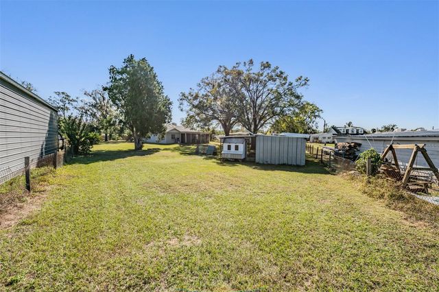 9814 REYLINDA AVENUE, Thonotosassa, FL 33592