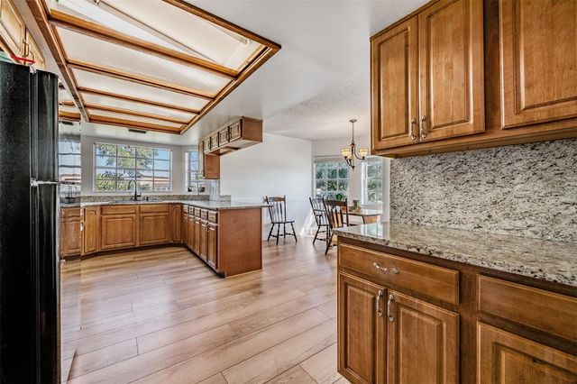 9814 REYLINDA AVENUE, Thonotosassa, FL 33592