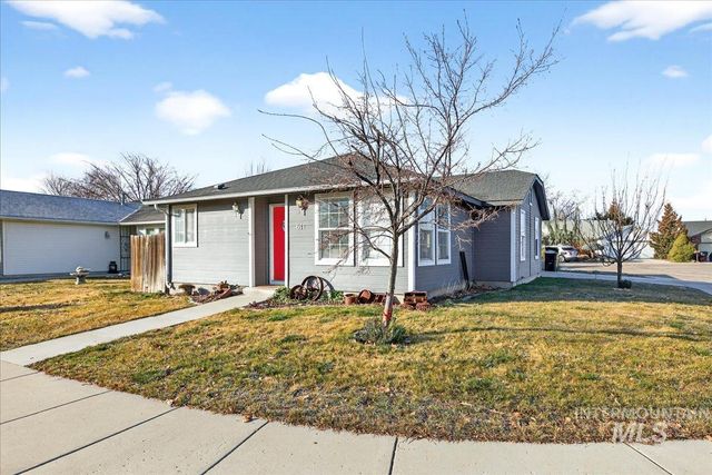 611 Nw 15th, Meridian, ID 83642