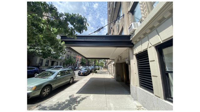 235 W 102nd St Apt 10C, New York City, NY 10025