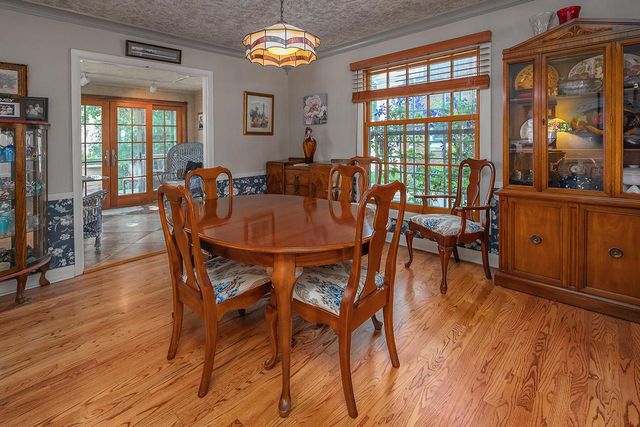 6041 N Santa Monica BOULEVARD, Whitefish Bay, WI 53217