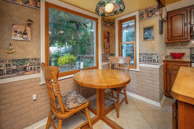 6041 N Santa Monica BOULEVARD, Whitefish Bay, WI 53217