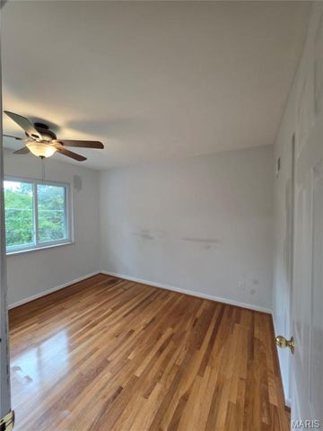 4271 Martyridge Drive, St Louis, MO 63129