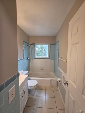 4271 Martyridge Drive, St Louis, MO 63129