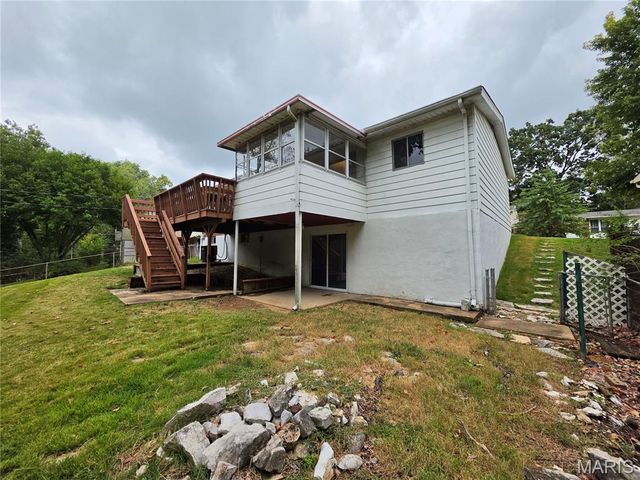 4271 Martyridge Drive, St Louis, MO 63129