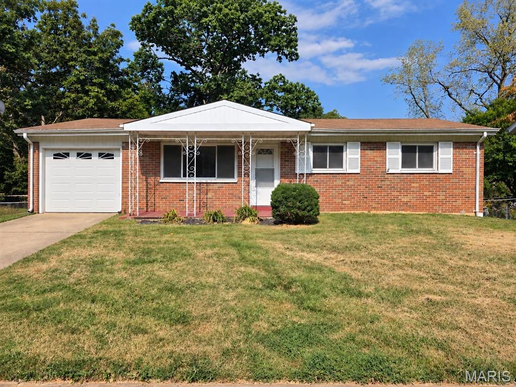 4271 Martyridge Drive, St Louis, MO 63129