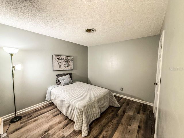 35058 WHISPERING OAKS BOULEVARD, Dade City, FL 33523
