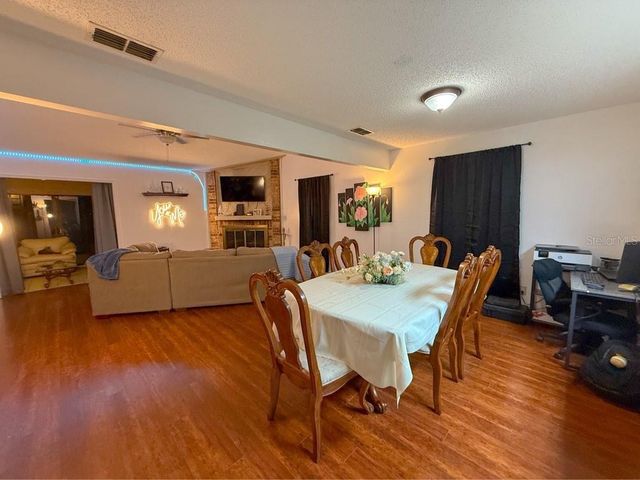 35058 WHISPERING OAKS BOULEVARD, Dade City, FL 33523
