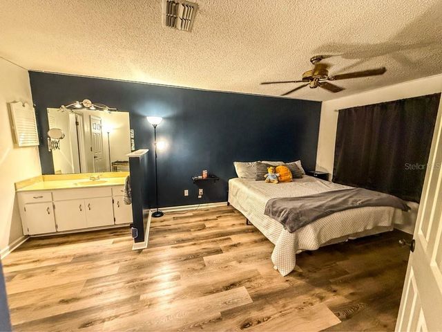35058 WHISPERING OAKS BOULEVARD, Dade City, FL 33523