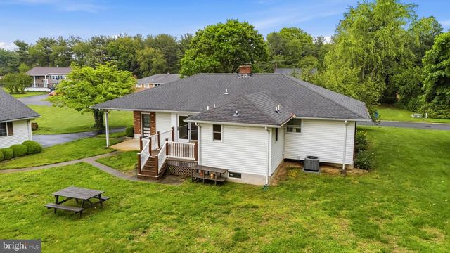40 RAWLINGS DR, Bear, DE 19701