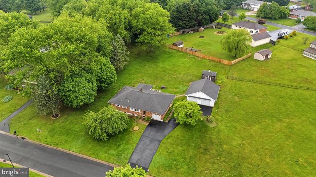 40 RAWLINGS DR, Bear, DE 19701