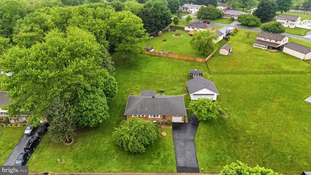 40 RAWLINGS DR, Bear, DE 19701