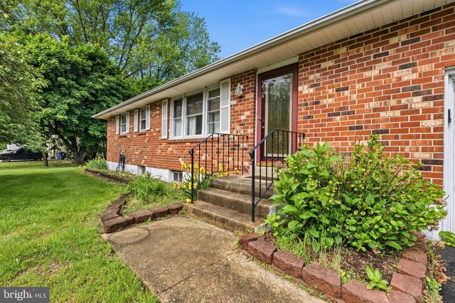 40 RAWLINGS DR, Bear, DE 19701