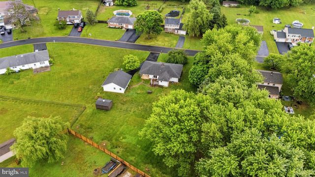 40 RAWLINGS DR, Bear, DE 19701