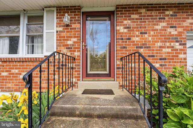 40 RAWLINGS DR, Bear, DE 19701