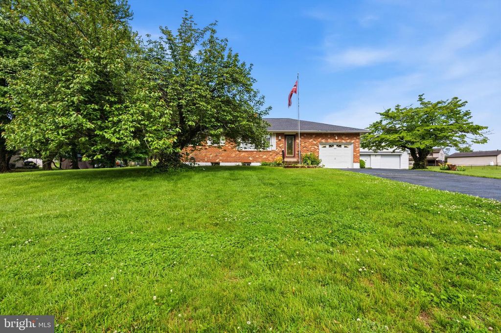 40 RAWLINGS DR, Bear, DE 19701
