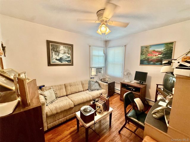 70 Brushwood Drive, Shirley, NY 11967