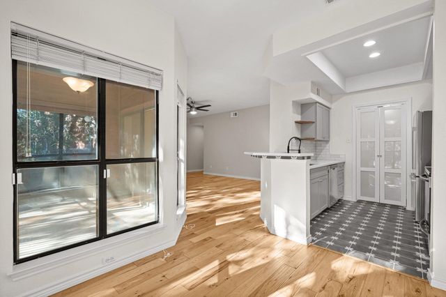 4711 Spicewood Springs RD 2-107, Austin, TX 78759