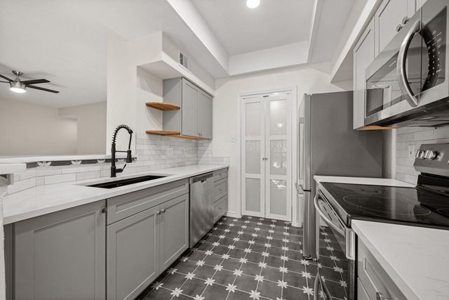 4711 Spicewood Springs RD 2-107, Austin, TX 78759