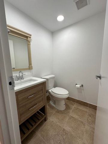 50 Monaco B, Delray Beach, FL 33446