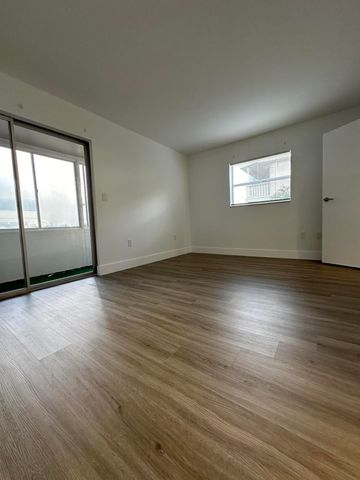 50 Monaco B, Delray Beach, FL 33446