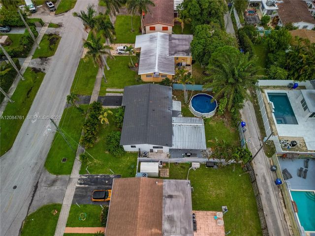 1101 N 14th Avenue, Hollywood, FL 33020