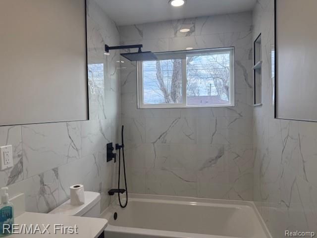 26754 Margaret Street, Roseville, MI 48066