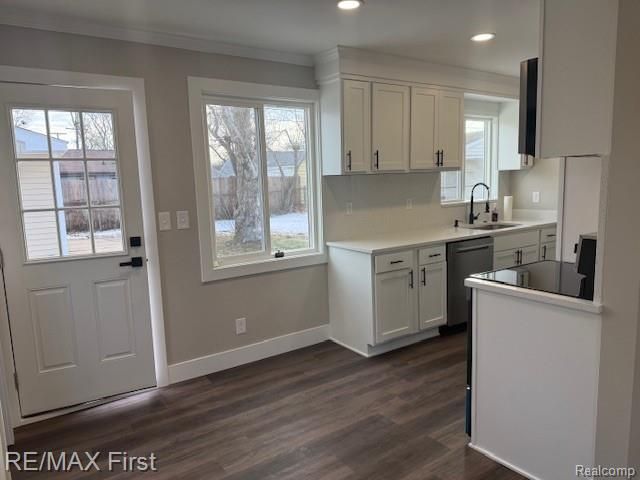 26754 Margaret Street, Roseville, MI 48066