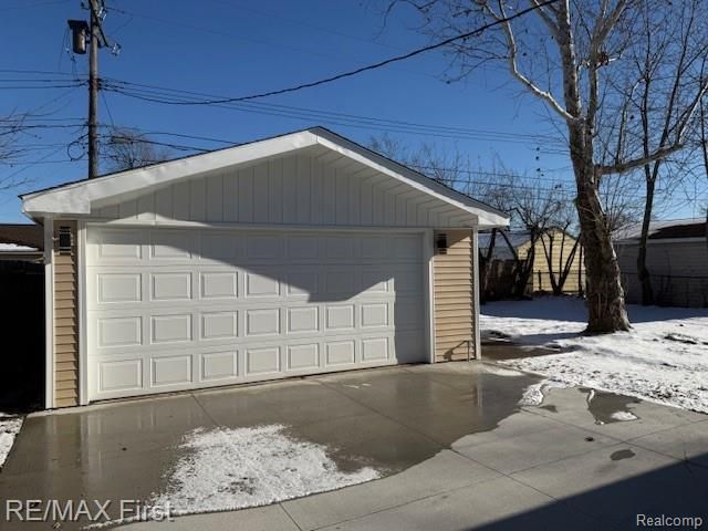 26754 Margaret Street, Roseville, MI 48066