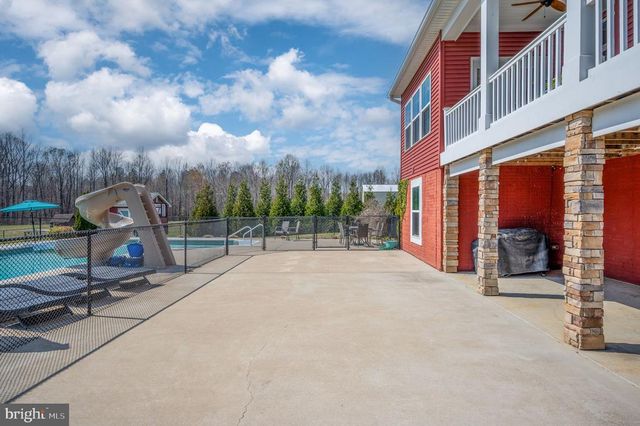 6106 HARTS RUN, Spotsylvania, VA 22551