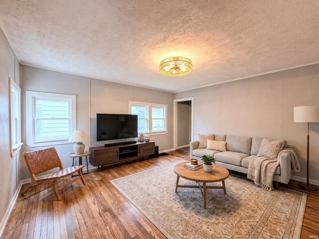 4025 Tacoma Avenue, Fort Wayne, IN 46807