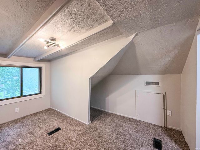 4025 Tacoma Avenue, Fort Wayne, IN 46807