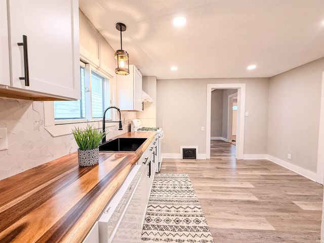 4025 Tacoma Avenue, Fort Wayne, IN 46807