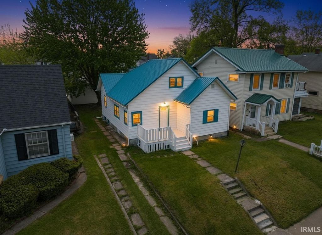 4025 Tacoma Avenue, Fort Wayne, IN 46807