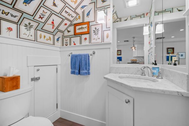 5 School Street U2, Provincetown, MA 02657