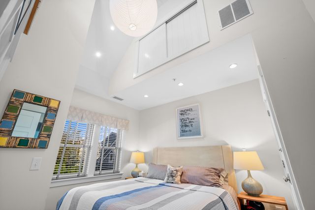 5 School Street U2, Provincetown, MA 02657