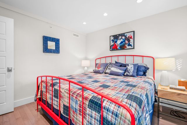 5 School Street U2, Provincetown, MA 02657