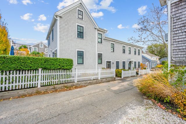 5 School Street U2, Provincetown, MA 02657
