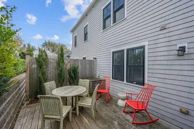 5 School Street U2, Provincetown, MA 02657