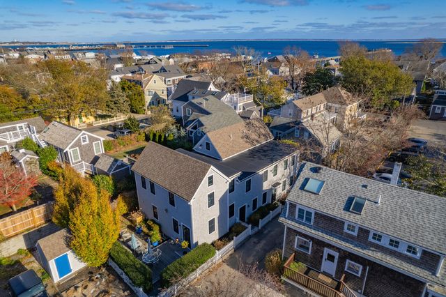 5 School Street U2, Provincetown, MA 02657