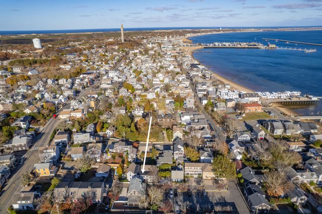 5 School Street U2, Provincetown, MA 02657